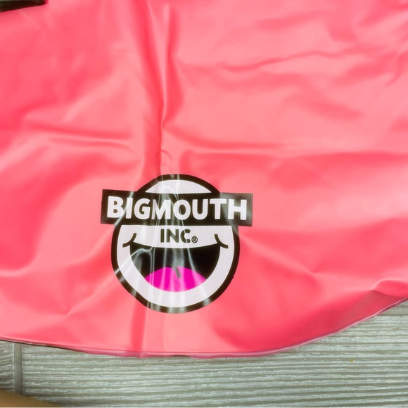 New big mouth orange / pink inflatable butterfly round poop float ring pool toy - Picture 4 of 5